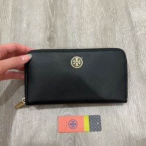 NEW Tory Burch Continental Wallet Black